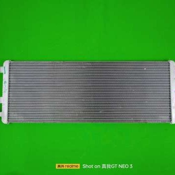 汽车配件水箱电池散热器A1675000400适配于20奔驰GLE/W167